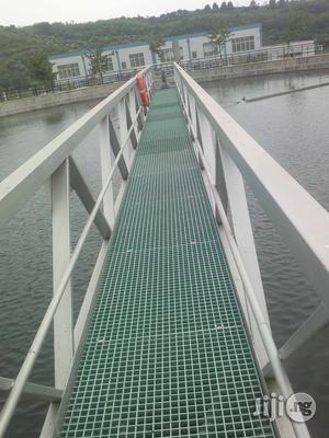FRP/GRP Platform, Walkways, Decking And Bridges