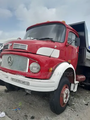 Mercedes 911 Tipper