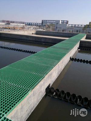 FRP/GRP Platform, Walkways, Decking And Bridges