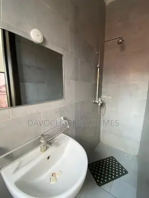 2bdrm Apartment in Ikate Elegushi for rent