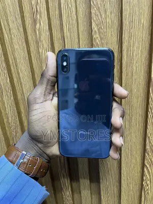 Apple iPhone X 64 GB Black