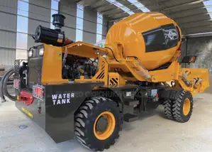 Photo - 4m3 Yuchai Engine Mobile Self Loder Concrete Mixer DGM