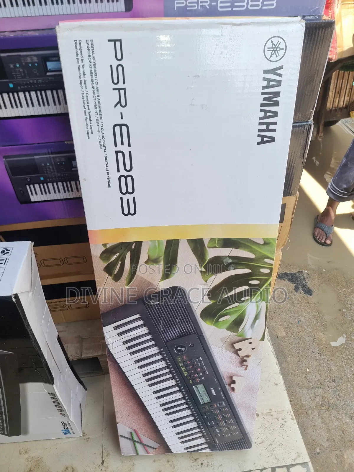 Yamaha Keyboard