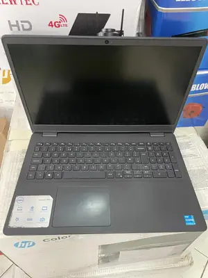 Photo - Laptop Dell Vostro 15 3549 12GB Intel Core I3 HDD 1T