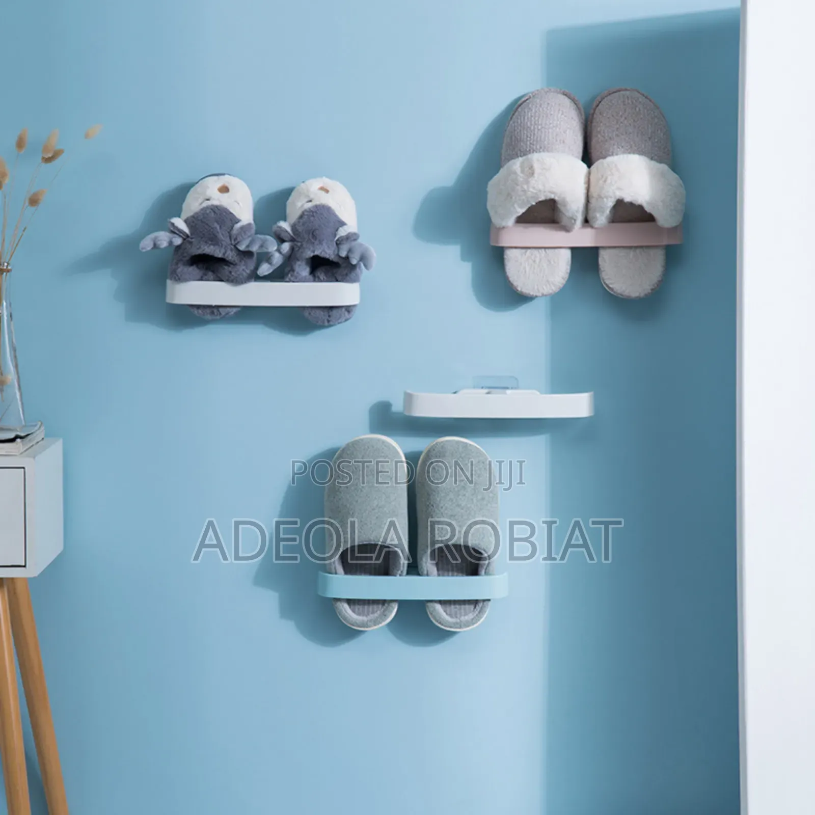 Wall Mounted Multifunctional Hanger