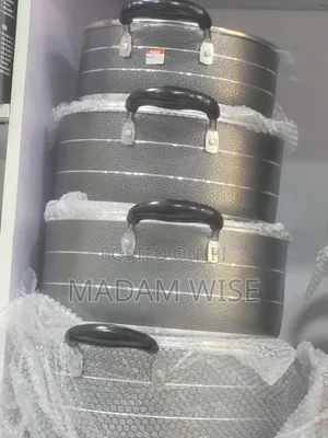 4 Set Luxury Cookware Pots