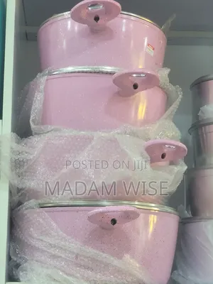 4 Set Cookware Pot.
