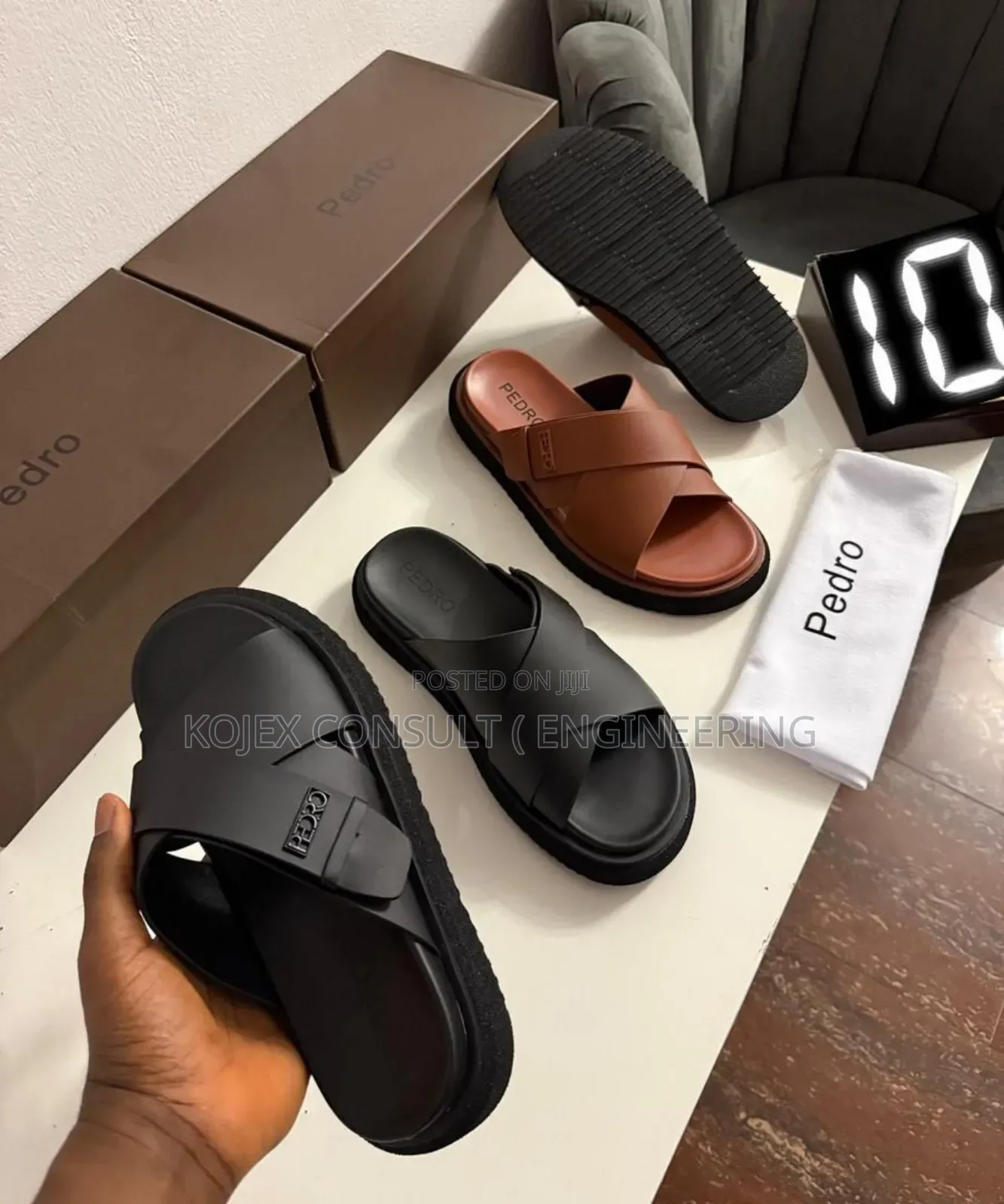 *Luxury Pedro Crossing Slippers*