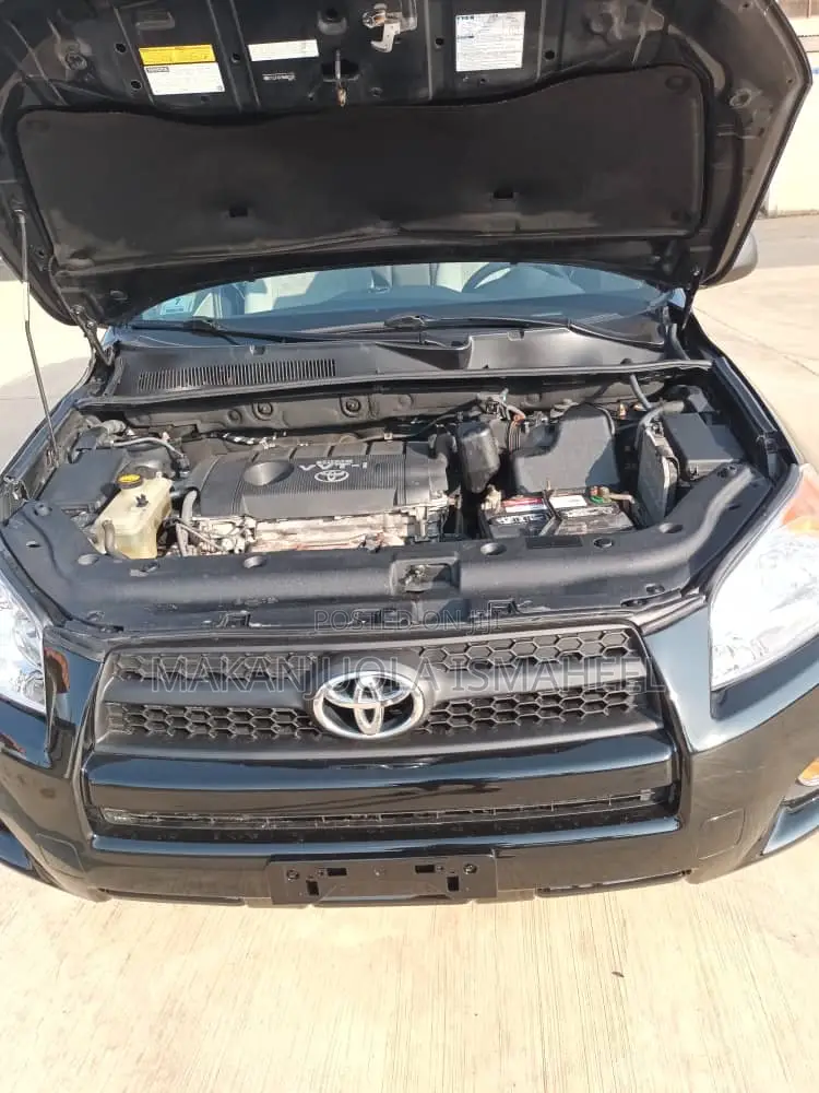 Toyota RAV4 2.5 2011 Black