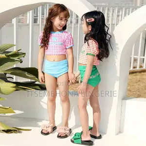 Cnzon Little Girl's Three Piece Bikini Set Size 3-7 Years