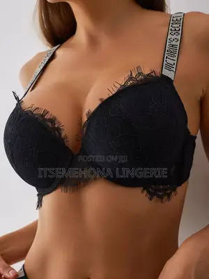 Victoria’S Secret Bombshell Lace Shiny Strap Bra 38c