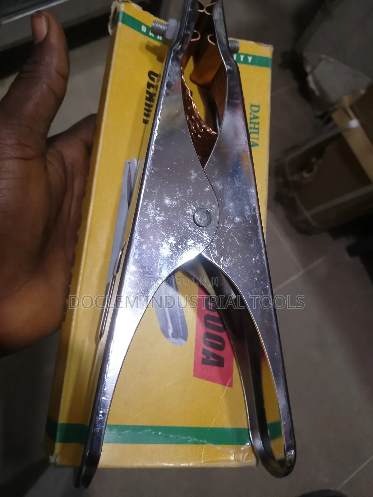 800a Earthing Clamp