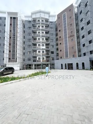 Furnished 2bdrm Block of Flats in Private Estate Lekki for sale