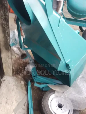 Photo - Self Loading Mixer