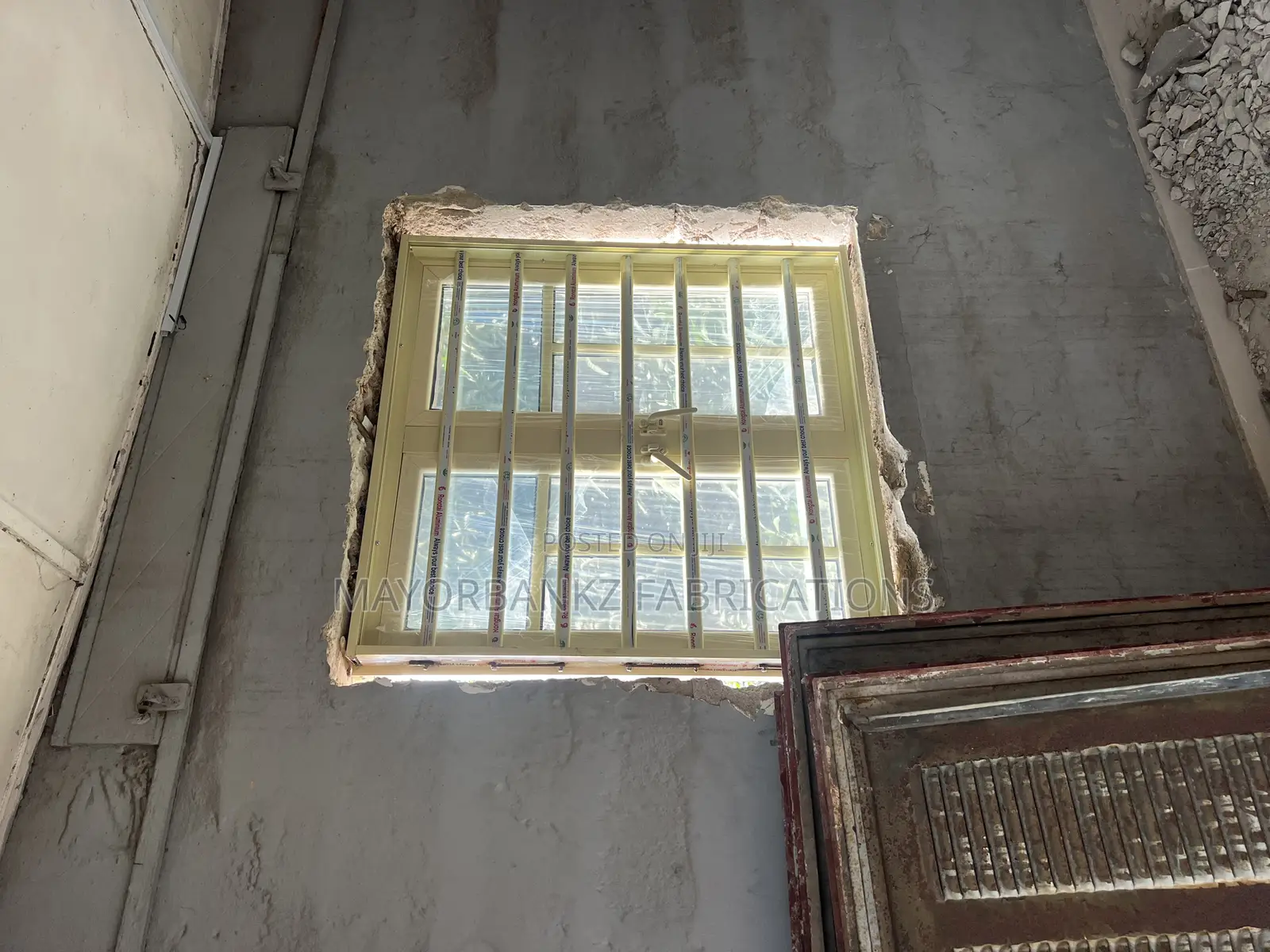 3 in 1 Cream Colored Casement Window