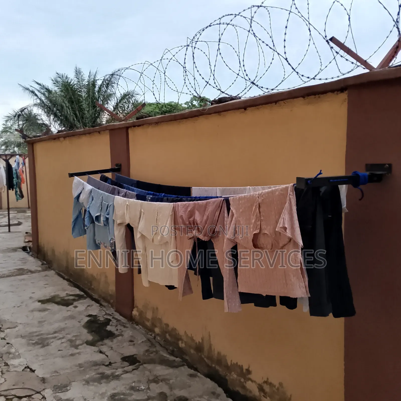Foldable Wall-mounted Clothes Dryer