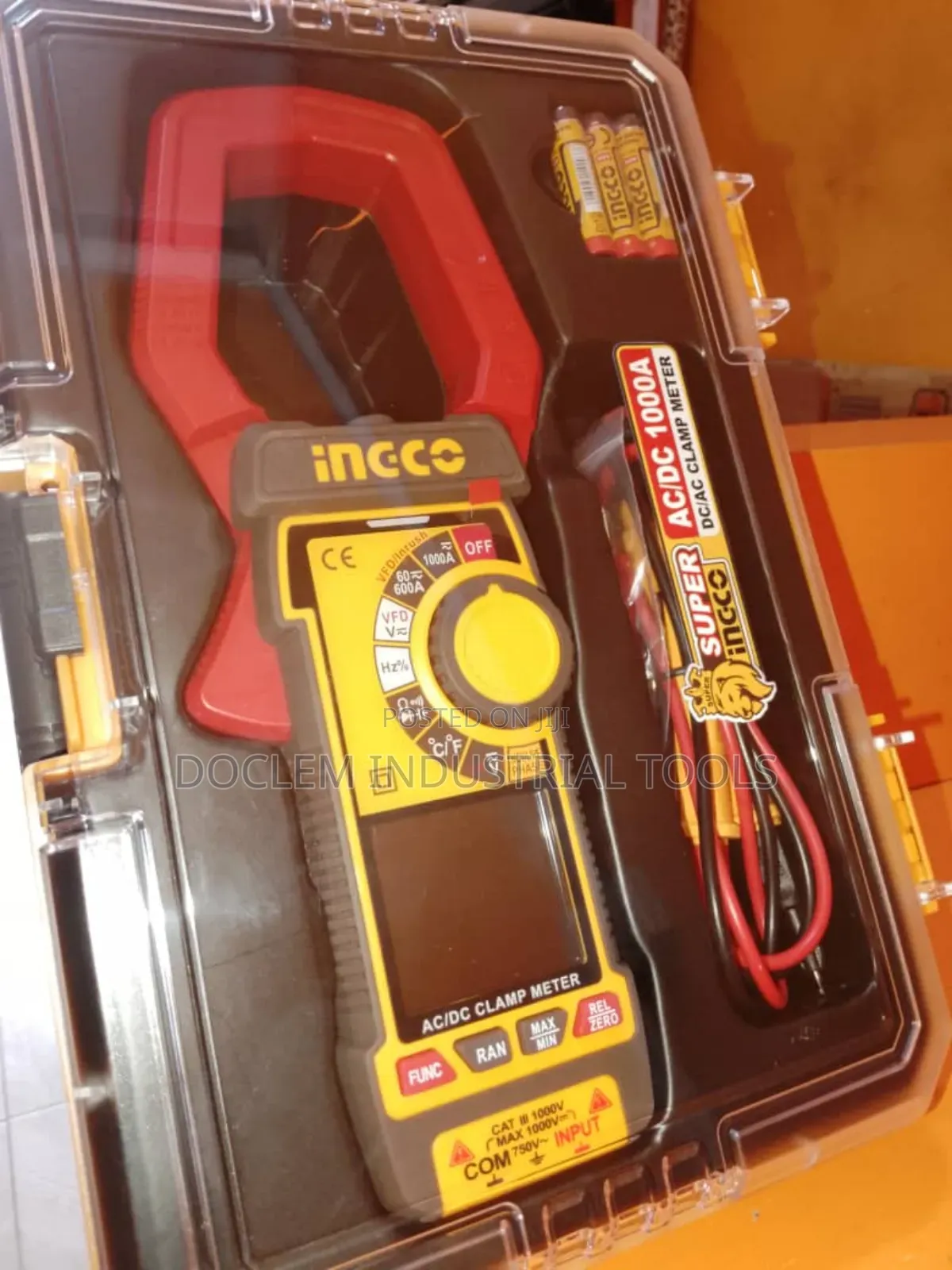 Ingco Ac/Dc Digital Clamp Testing Meter