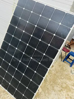 400w Jinko High Voltage Solar Panle 12 Ball Bar Available