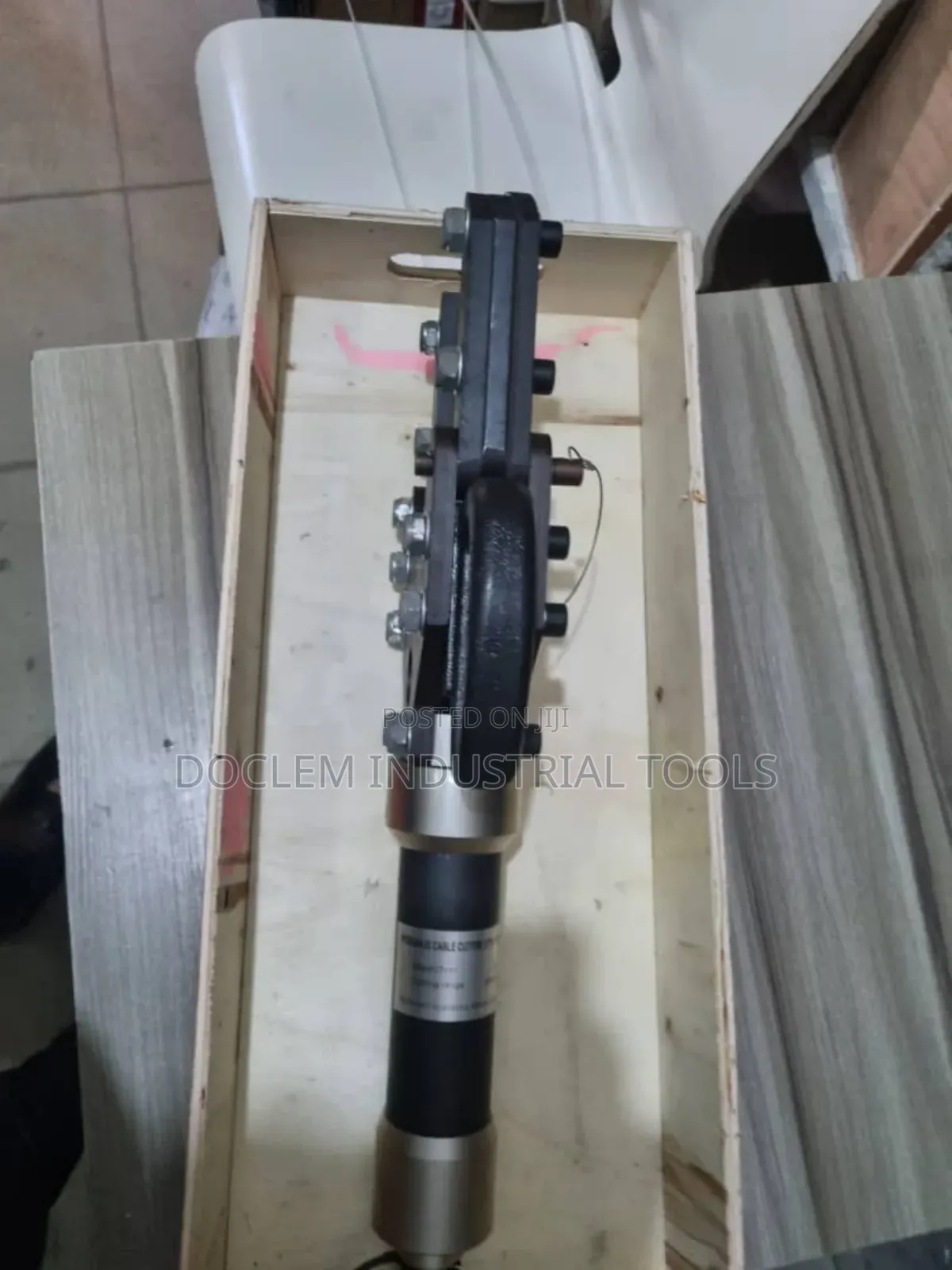 1000mm Hydraulic Cable Cutter
