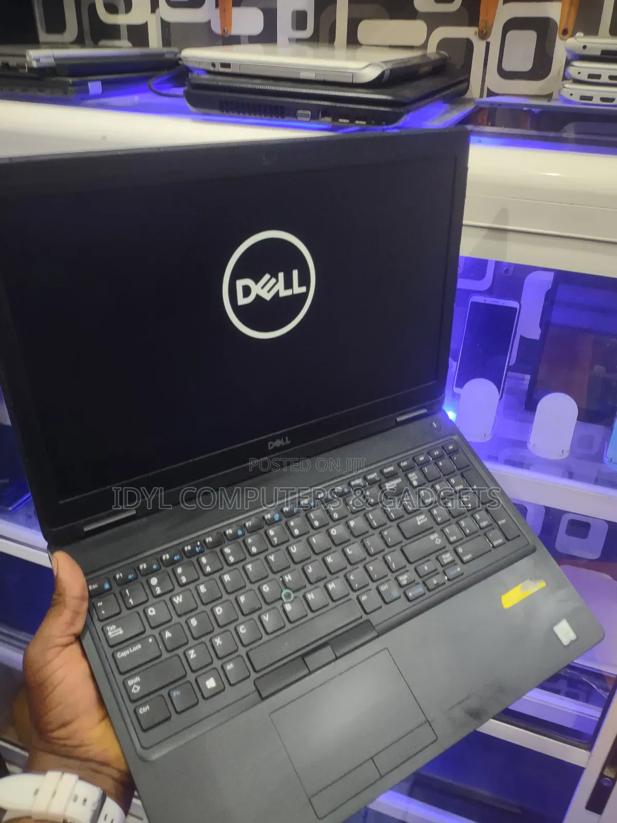 Laptop Dell Precision 3530 24GB Intel Core I5 SSD 512GB