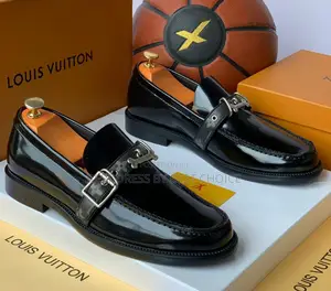 Louis Vuitton Classic Shoe Shoe for Men