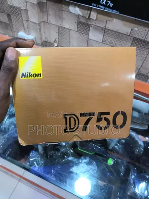 Photo - Nikon D750