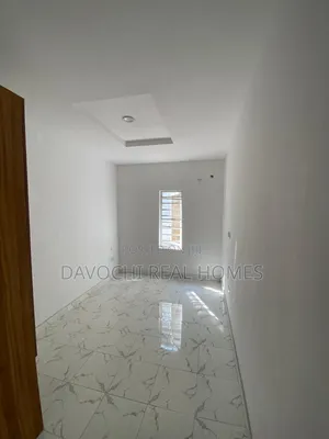 4bdrm Duplex in Ikota Vill Estate, Lekki for rent
