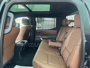 Toyota Tundra Platinum CrewMax 6.5' Bed 2023 Black
