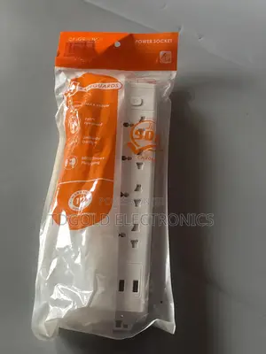 Pure Uk 4 Guards Extension Socket – 2500w | 3 Usb Ports