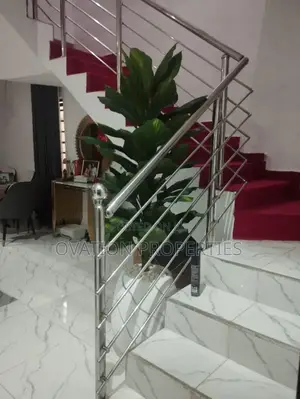 3bdrm Bungalow in Lekki for rent