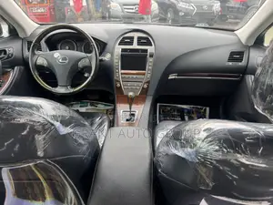 Lexus ES 350 2010 Black