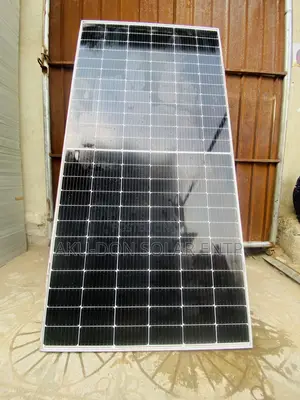 600watts 144cell Original Canadian Half-Cut Mono Solarpanel