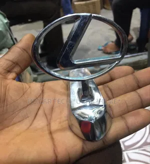 Lexus Standing Logo