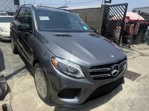 Mercedes-Benz GLE-Class AMG GLE 43 4MATIC 2017 Gray