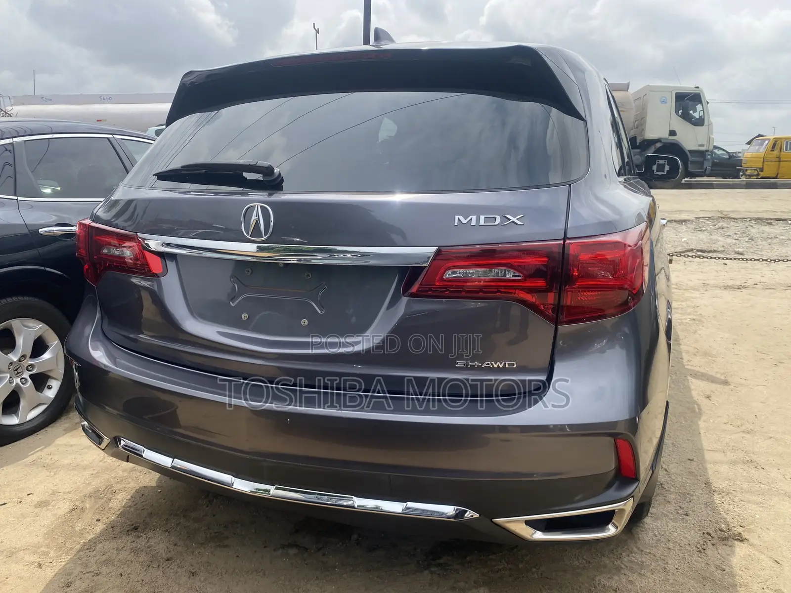 Acura MDX w/Technology & Ent. Pkgs FWD 2018 Silver