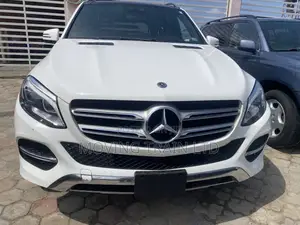 Mercedes-Benz GLE-Class GLE 550 4MATIC 2018 White