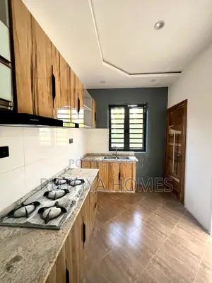 2bdrm Block of Flats in Ivana Estate, Lekki Phase 1 for sale