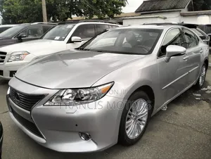 Lexus ES 350 FWD 2015 Silver
