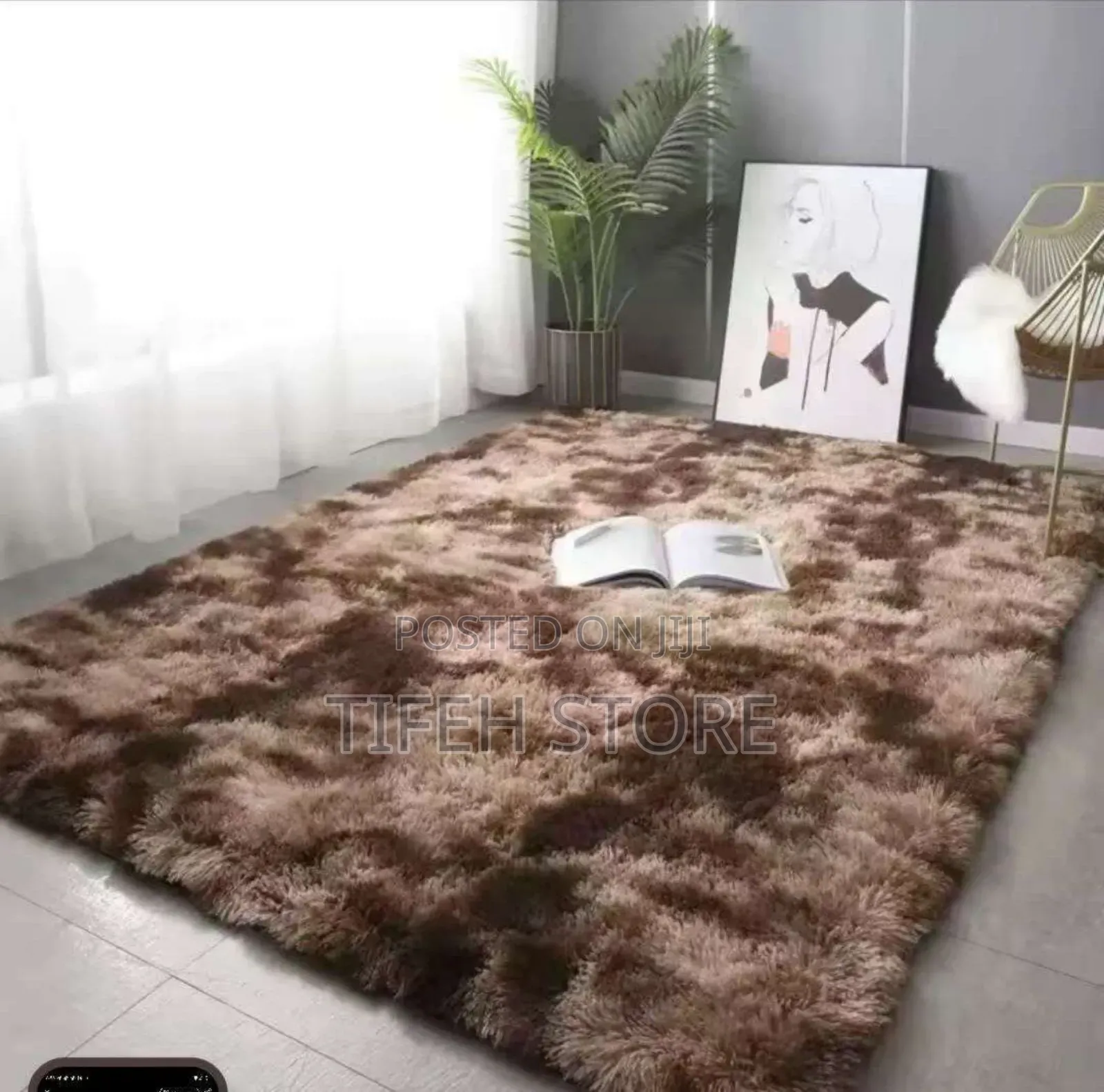 Fluffy Center Rug