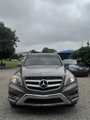 Mercedes-Benz GLK-Class 2015 Brown