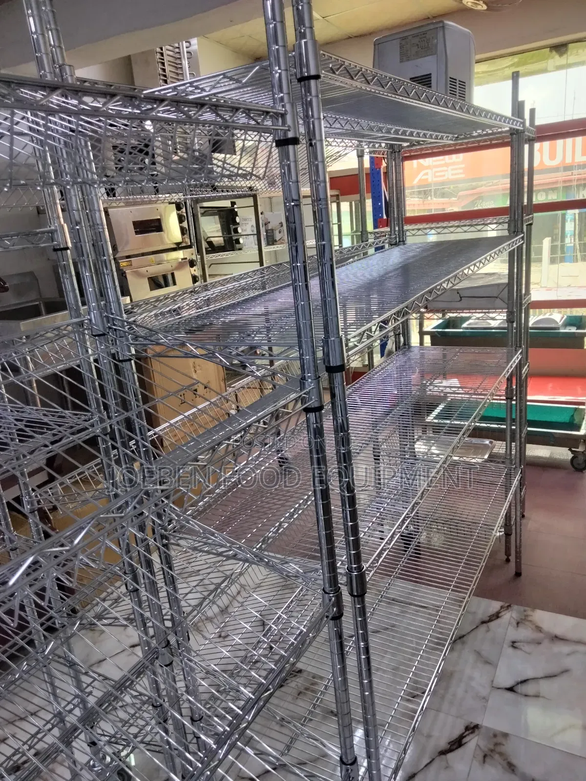 Display Store Shelves