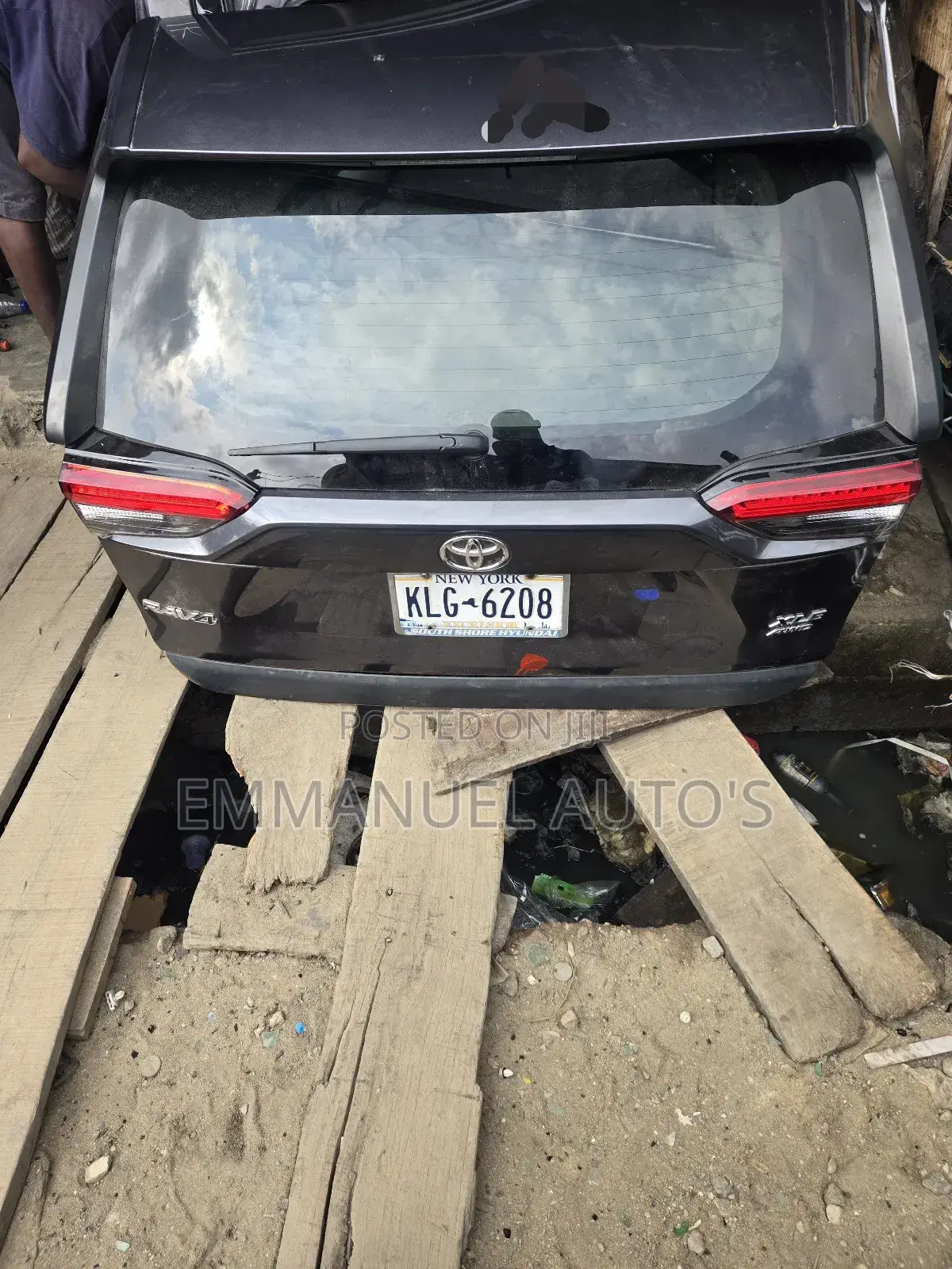 2020 Rav4 Boot Complete