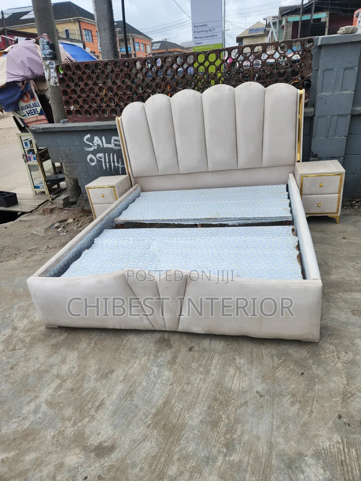 Family Size 6by7 Bed Frame With Side Drawers.