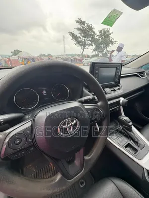 Toyota RAV4 2020 Black