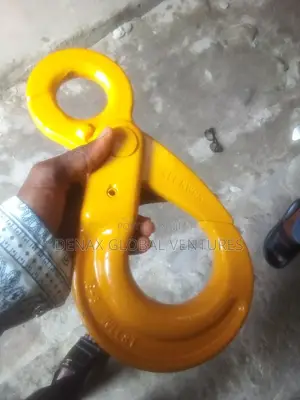 16-8 Tugger Swivel Hook 8ton