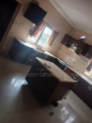 5bdrm Duplex in Omole Phase 2 for rent