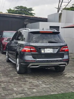 Mercedes-Benz M Class 2015 Gray