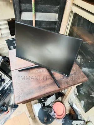 22 Inches Samsung Ips Monitor