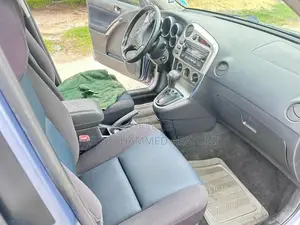 Photo - Toyota Matrix 2008 Gray