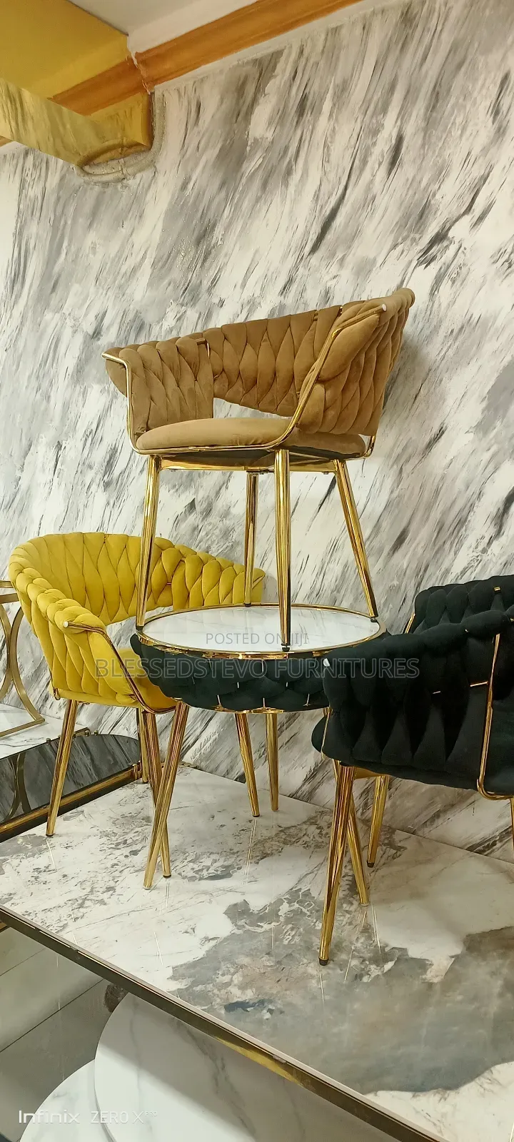 Nice Sofa Chair With Table